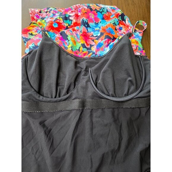 Island Pearls Island World Plus Size Women's Swimsuit Solid Floral Design Three - Picture 11 of 12